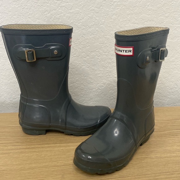 Hunter Shoes - Hunter Original Short Gloss Rain Boots size 5
